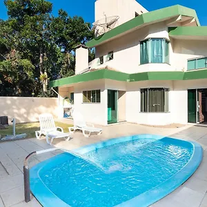  Casa de Férias Casa Cravo Com Piscina